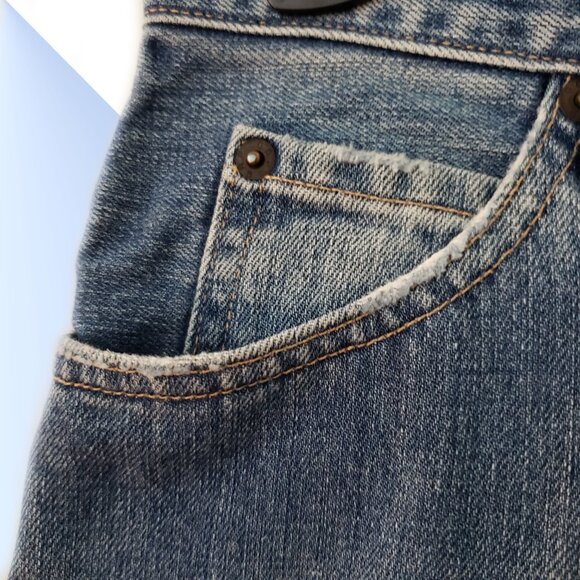 Vintage GAP Loose Fit Jeans - Classic Blue Denim (29x30) - Picture 4 of 16